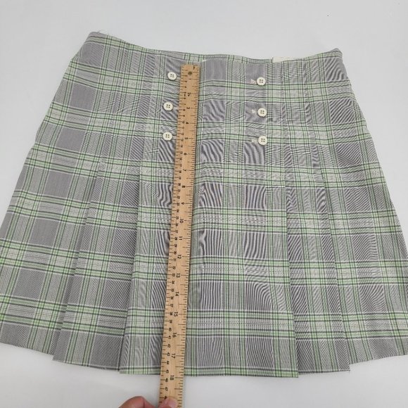 Izod XFG Plaid Skort Mini Pleaded Golf Skirt - Picture 4 of 10